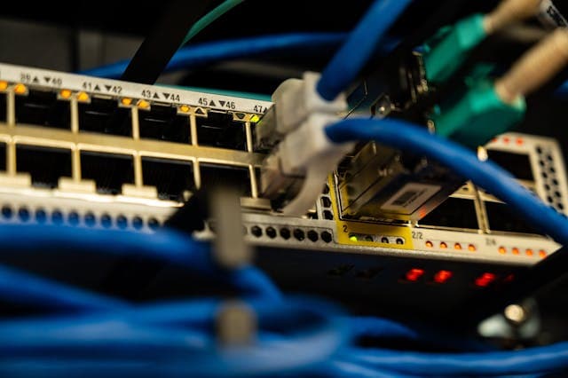 Solutions Fibre Optique et Réseau